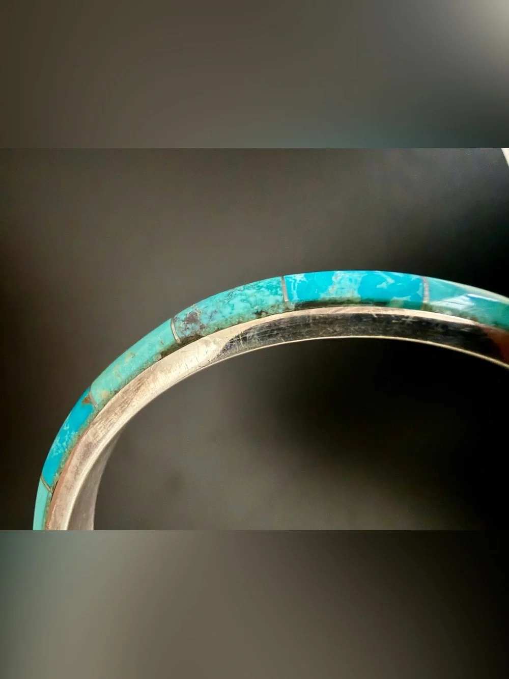 VINTAGE JAY KING (DTR) STERLING SILVER GENUINE TURQUOISE INLAY BANGLE BRACELET